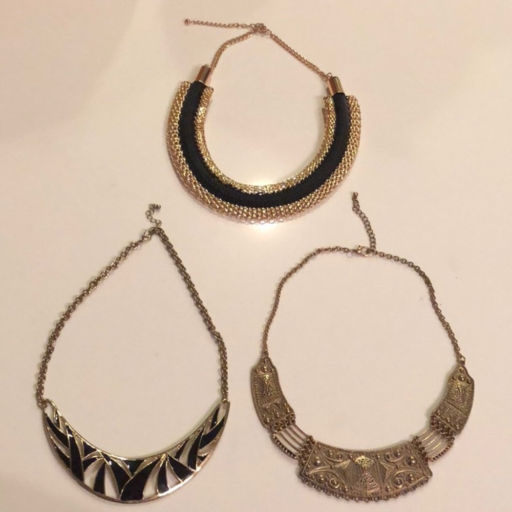 BUNDLE COSTUME JEWELRY